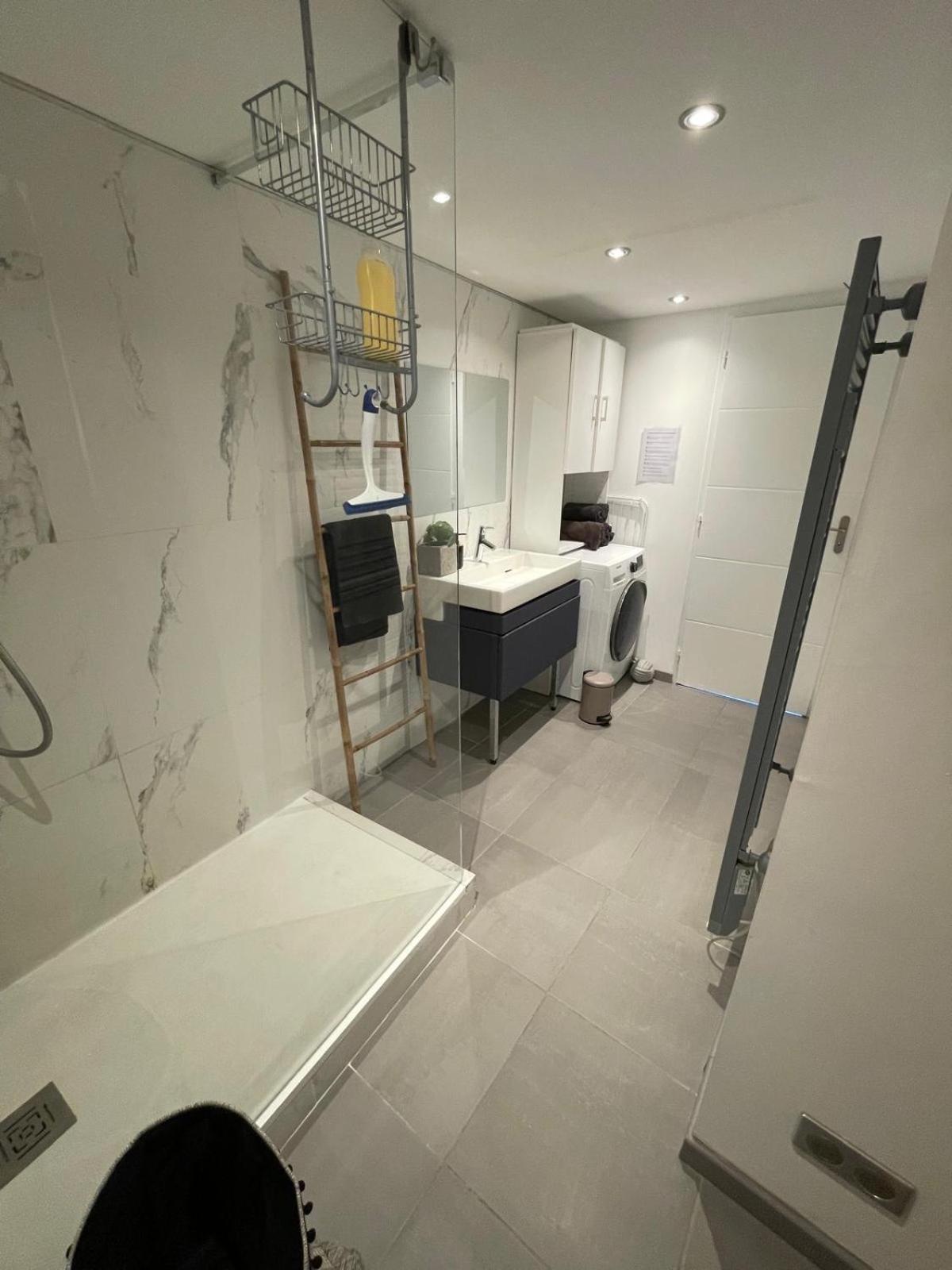 Appartement Design Sur Vauban - Clim Et Wifi Marselha Exterior foto